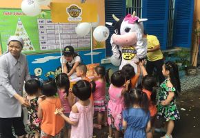 Tp.HCM: Triển khai nếm thử và giới thiệu phô mai California Select Farms (USA)